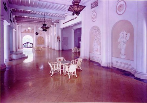 Adyar, Scene from Inside Headquarters Building